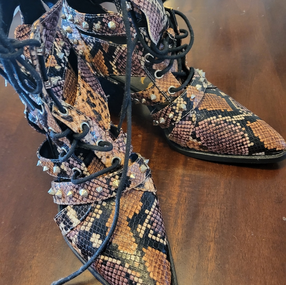 Sam Edelman Booties - Picture 6 of 8